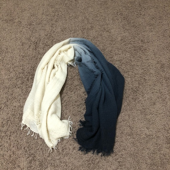 Scarf - Picture 3 of 3